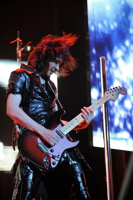 3月25日（現地時間）のMadison Square Garden公演でのken（G）。