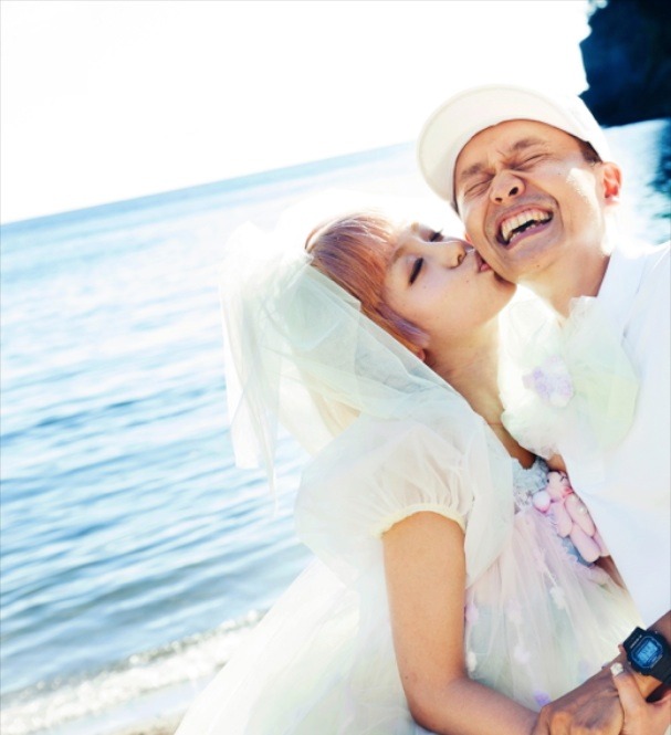 幸せいっぱいのファンタジスタさくらだ（写真左）とBose（右）。