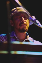 LOVE ME TENDER（撮影：YÜSUKE YAMATANI）