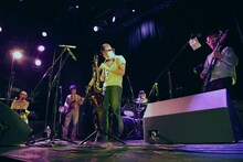 LOVE ME TENDER（撮影：YÜSUKE YAMATANI）