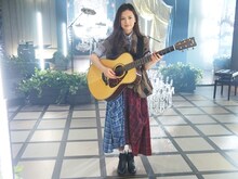 「SUMMER SONG」収録後のYUI。