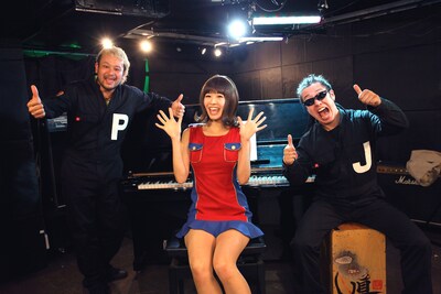 左からHAYATO、リサ、HIRO。