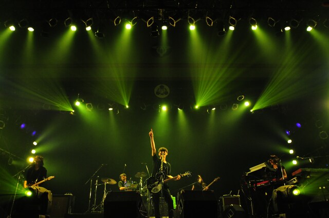 「ロックの学園 in 東北」よりサカナクションのライブの様子。（撮影：中嶌英雄）