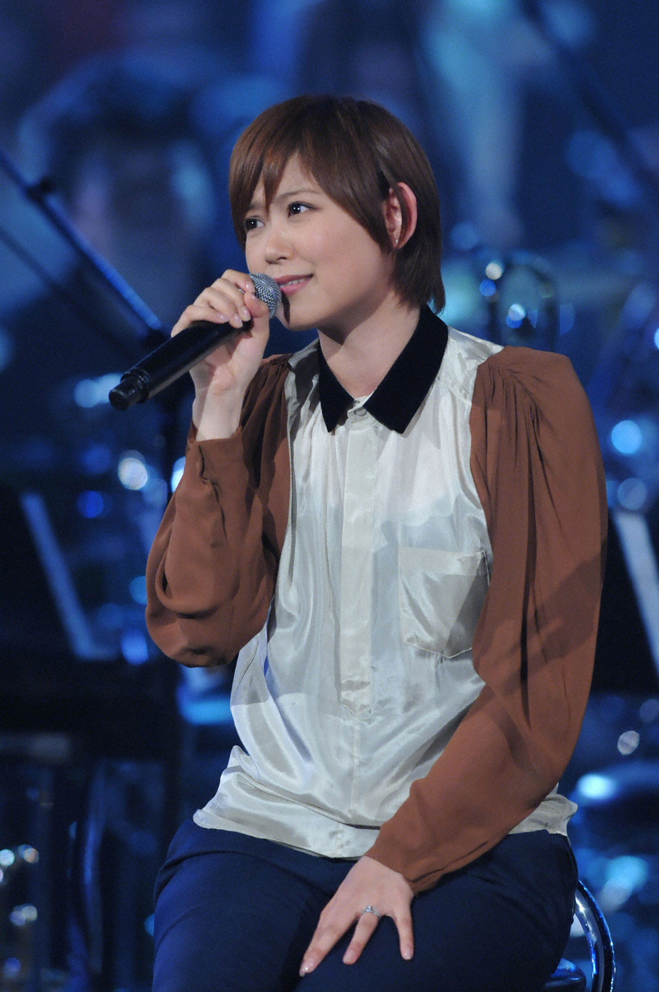 絢香 (C)TBS