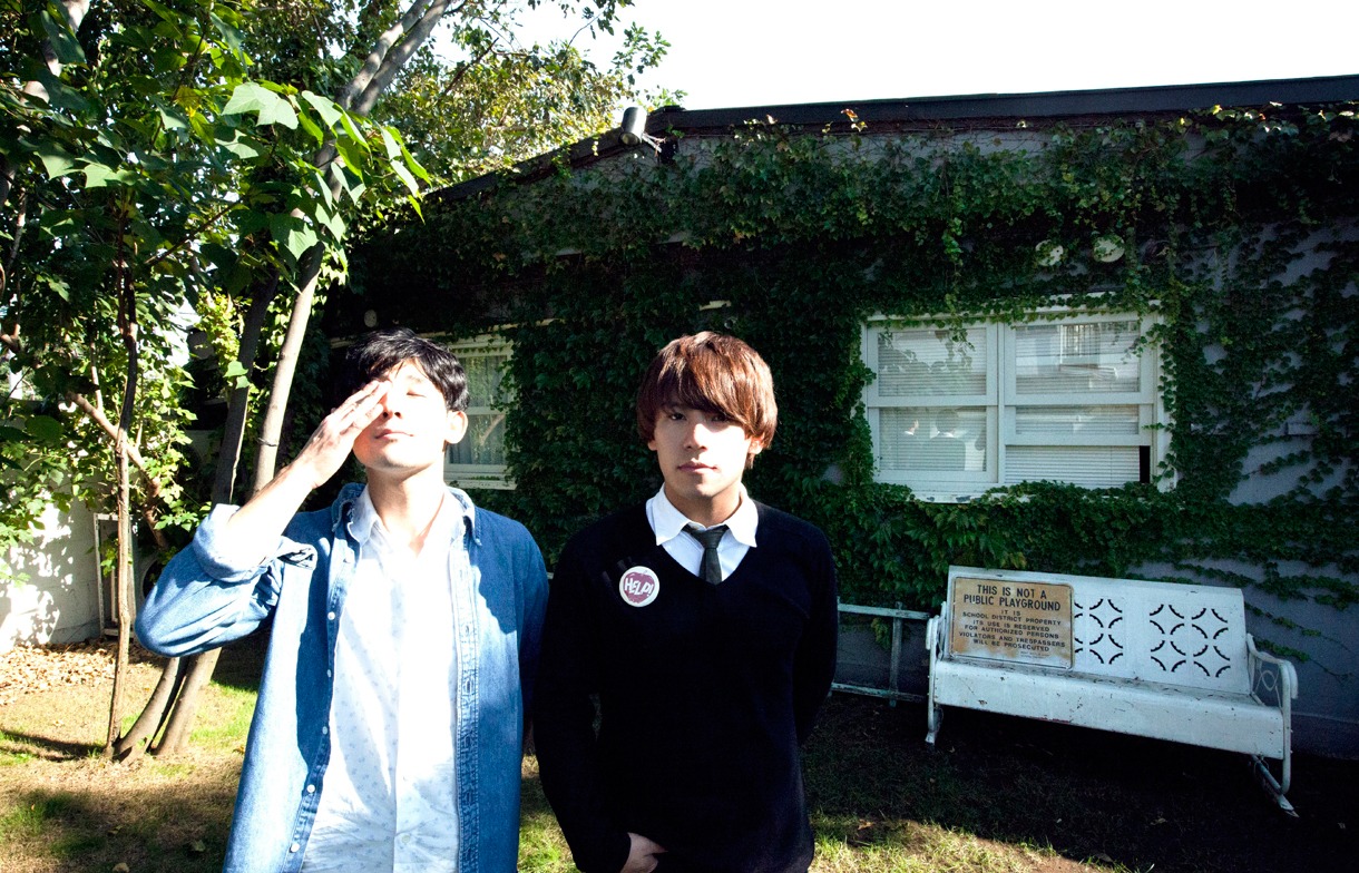 SISTER JET（写真右がWATARU.S）