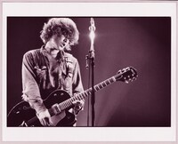 写真集「break on through」の1ページ（写真：富永よしえ）。