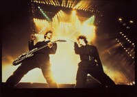 BOOWY時代のHOTEI（写真左）とヒムロック（右）。