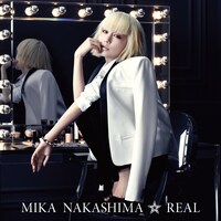 中島美嘉「REAL」通常盤ジャケット