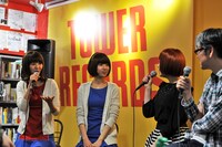 トークに定評のある南波＆バニビだけに話は尽きない。