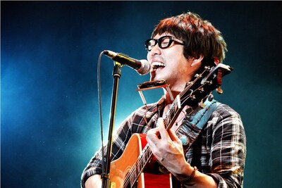 “晴れ男”に決定した高橋優。