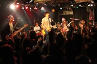 フジタユウスケの本日12月15日のライブの様子。