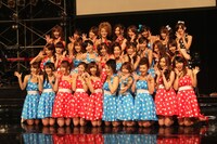 東京・中野サンプラザホール公演直前の会見の模様。