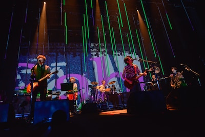 写真は12月13日のライブの模様（撮影：古溪一道）。