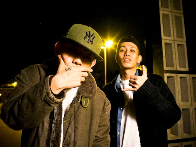 Fla$hBackS。右がjjj。