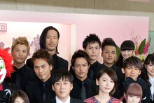 三代目 J Soul Brothersは、メンバーを代表してNAOTOが「デビュー2年でこのような素晴らしい賞をいただけて本当にうれしく思います」とコメント。