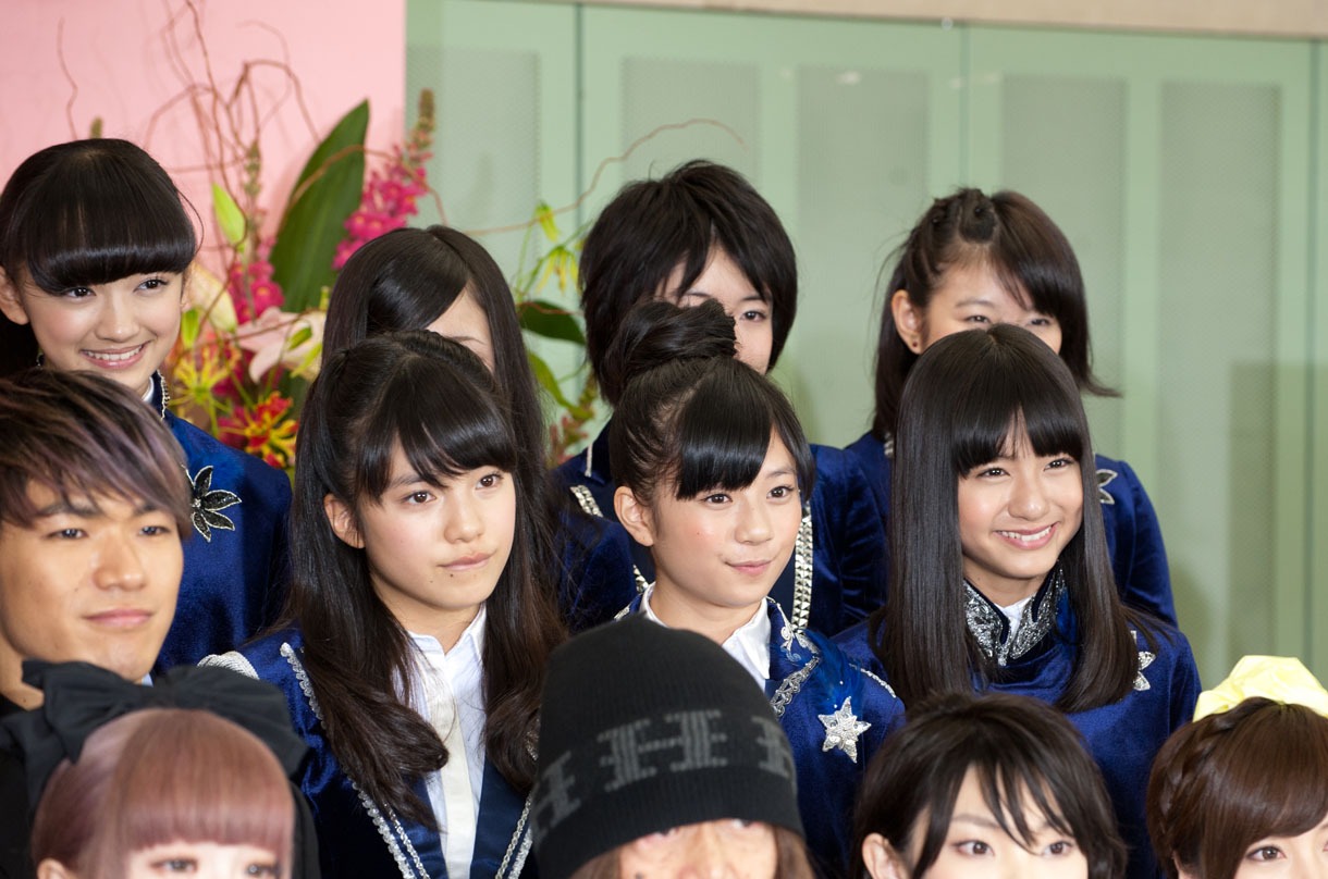 昨年最優秀新人賞を獲得したFairiesは、今年大賞候補に。「去年よりも成長したパフォーマンスを見てもらえるようにがんばりたい」と意気込みを語った。