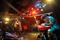 12月14日のライブの模様（撮影：高田梓）。