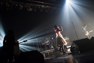 イツエ（撮影：川崎龍弥）