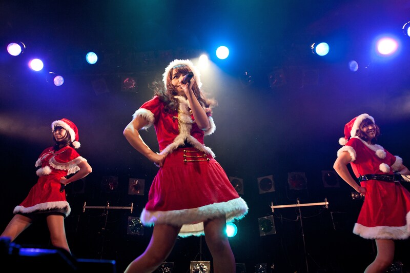 本日12月19日に行われたワンマンライブ「Negicco Christmas Story」の様子。なおナタリーでは後日ライブレポートを掲載予定。
