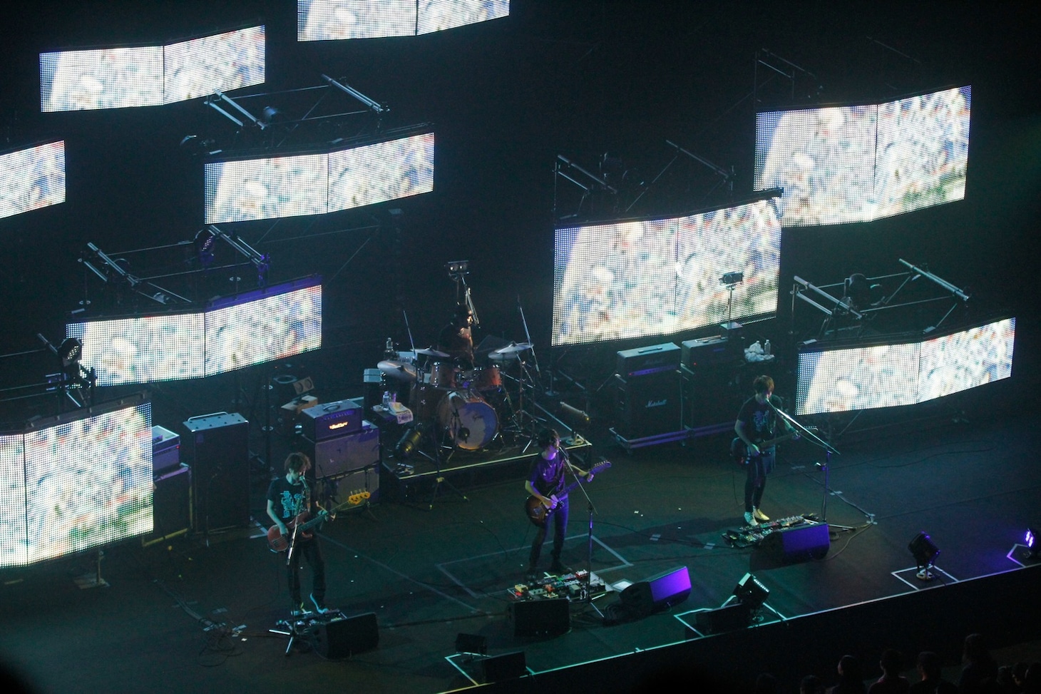 「TOUR 2012 "ALGORHYTMIQUE"」大阪・オリックス劇場公演の様子。