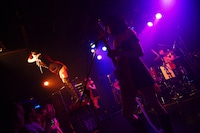 「東雲音楽工業忘年会」でのキノコホテル。