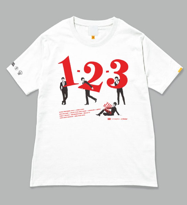 THE BAWDIESとタワーレコードのコラボによる「NO MUSIC, NO LIFE?」Tシャツ。