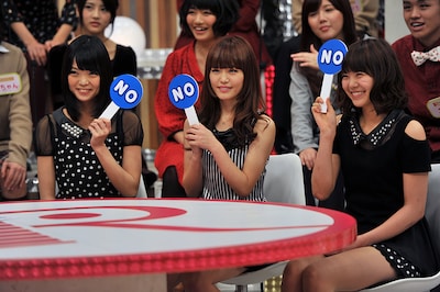 「Rの法則 2012 ホントに高校生に響いた歌」のNegiccoトーク収録の様子。