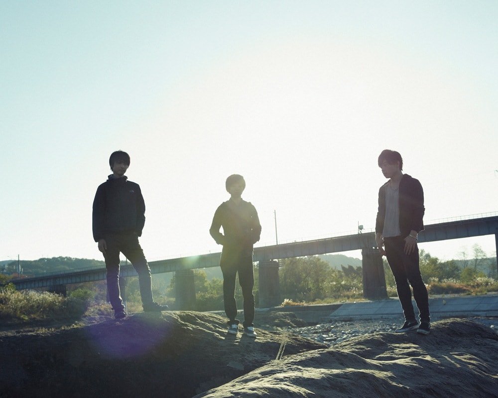 2012年12月から使用されていたthe cabsのアーティスト写真。