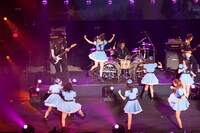 12月28日に行われた「ぱすぽ☆ 渋谷公会堂ワンマンライブ」の様子。