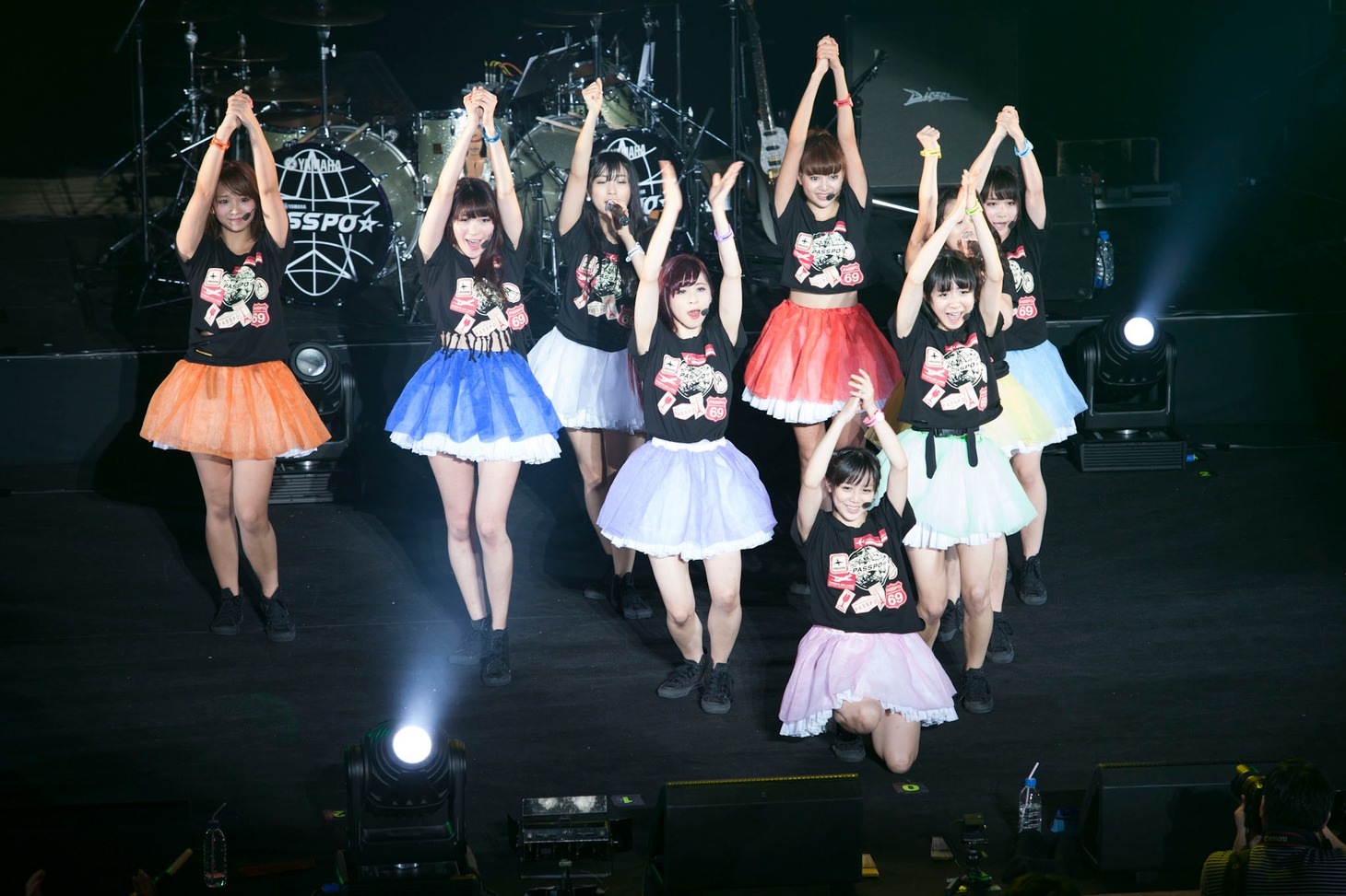 12月28日に行われた「ぱすぽ☆ 渋谷公会堂ワンマンライブ」の様子。