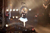 12月28日に行われた「ぱすぽ☆ 渋谷公会堂ワンマンライブ」の様子。