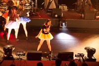 12月28日に行われた「ぱすぽ☆ 渋谷公会堂ワンマンライブ」の様子。
