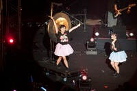 12月28日に行われた「ぱすぽ☆ 渋谷公会堂ワンマンライブ」の様子。