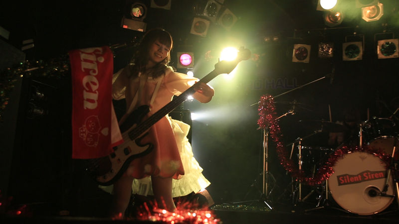 12月24日に東京・原宿アストロホール行われた「サイサイ祭 2012 冬」でのあいにゃん（B）。