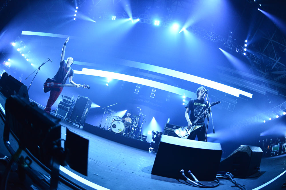 10-FEET