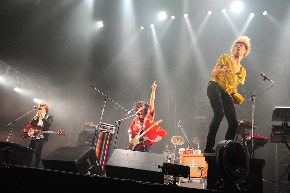 the telephones