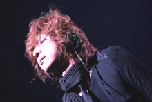 12月30日の大阪公演での清春。