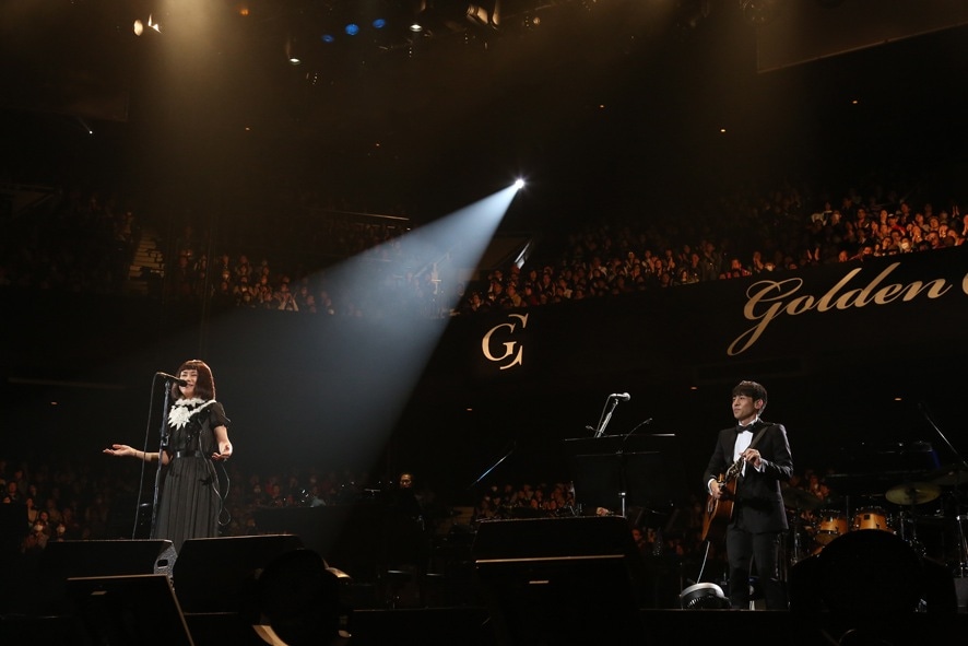 大貫妙子は「私のフランソワーズ」「雨の街を」の2曲を披露。（写真：ほりたよしか）