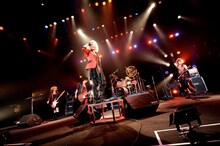 「Over The Edge -Next Break-」でパフォーマンスを披露するアンド。（撮影：釘野孝宏）