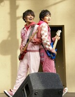 写真は1月6日に東京・東京ドームシティラクーアガーデンステージで行われた「スペシャル告知会」の模様。