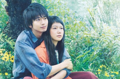 映画「きいろいゾウ」のワンシーン。 (c)2013西加奈子・小学館 / 「きいろいゾウ」制作委員会