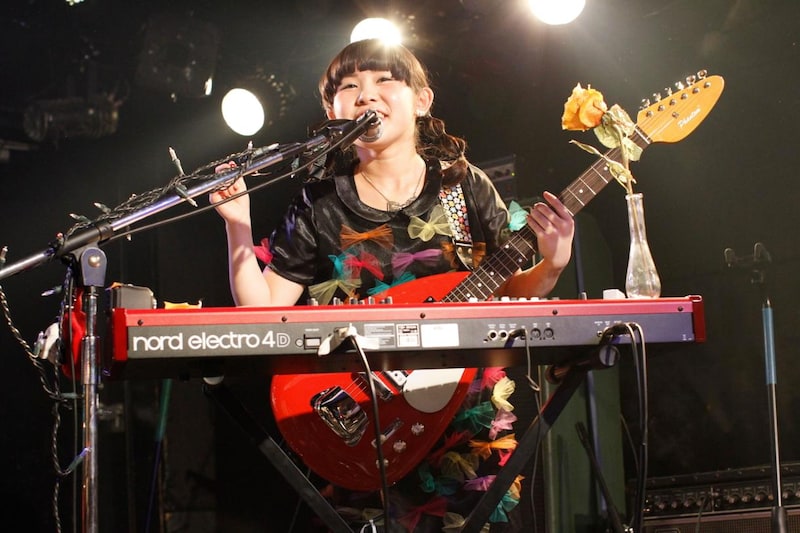 住所不定無職、新メンバーの℃-want you!(シ・オンチュ)。(Photo by Yasuhide OGAWA)