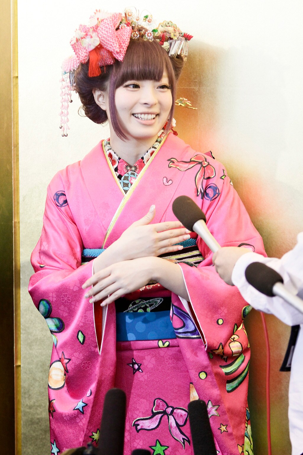 kyary_furisode_10.jpg?impolicy