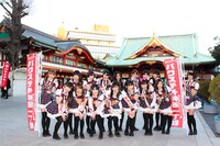 東京・神田明神での出陣式に臨むバクステ外神田一丁目選抜メンバー。