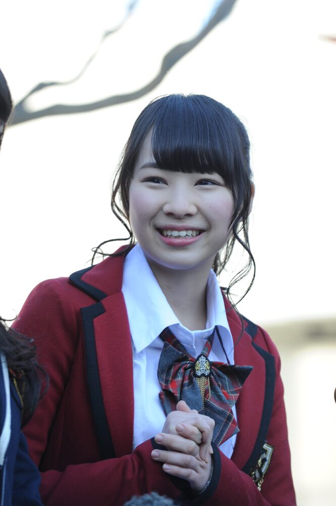 小笠原茉由 - 目指せ紅白！NMB48がNHKホールを背にジャケ写撮影 [画像 