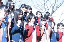 「てっぺんとったんで！」と力強く宣言するNMB48。