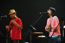 関口和之とつじあやの。（撮影：TEPPEI）