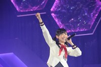 渡辺麻友ソロライブ「～みんなで“ヒカルもの”を見つけよう～」の様子