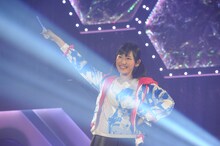 渡辺麻友ソロライブ「～みんなで“ヒカルもの”を見つけよう～」の様子