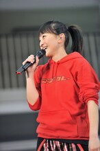 「独占！ももクノ60分 vol.5」第1部の百田夏菜子。